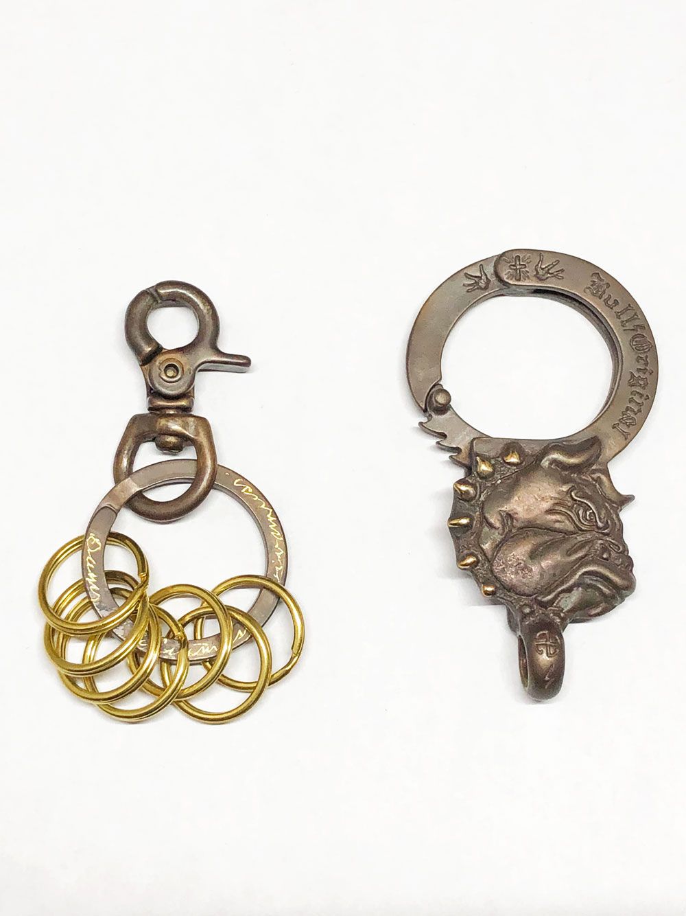 BULL ORIGINAL × galcia BULLDOG KEYHOLDER (BLACK BRASS)