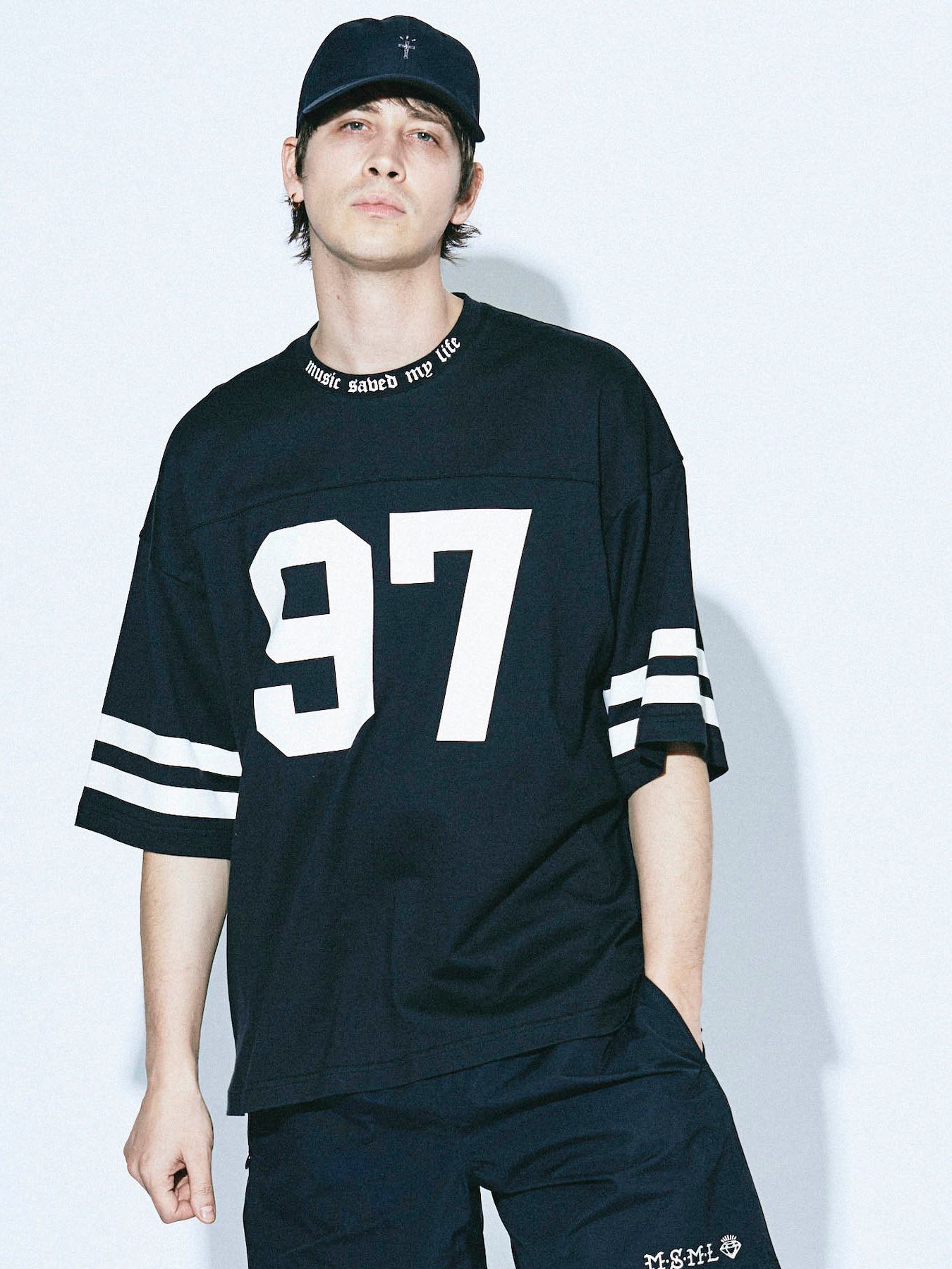 フットボールビック Tシャツ (ブラック) / FOOTBALL BIG TEE (BLACK)