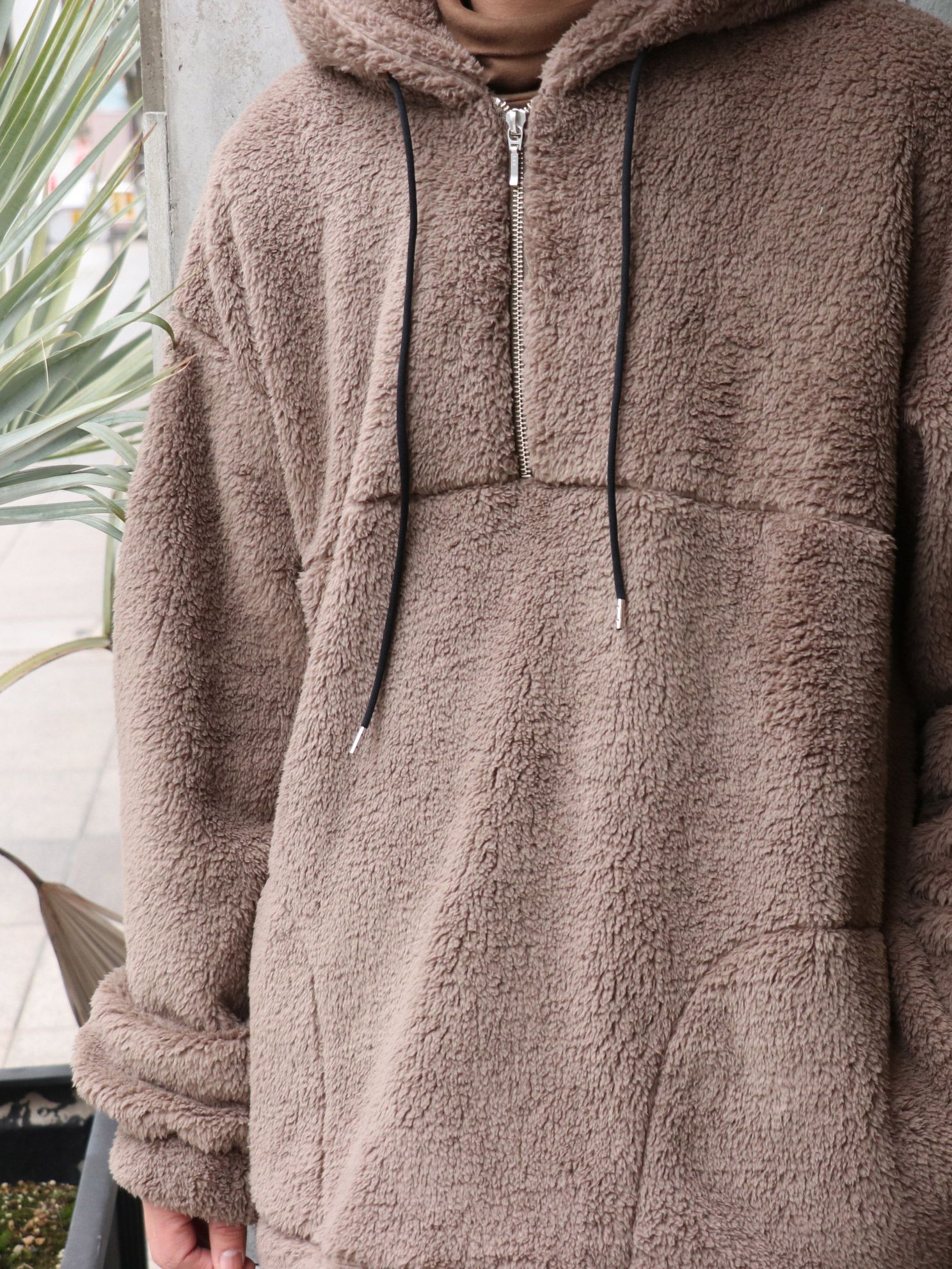 ボアフーディー (ベージュ）/ BOA HOODIE (BEIGE)