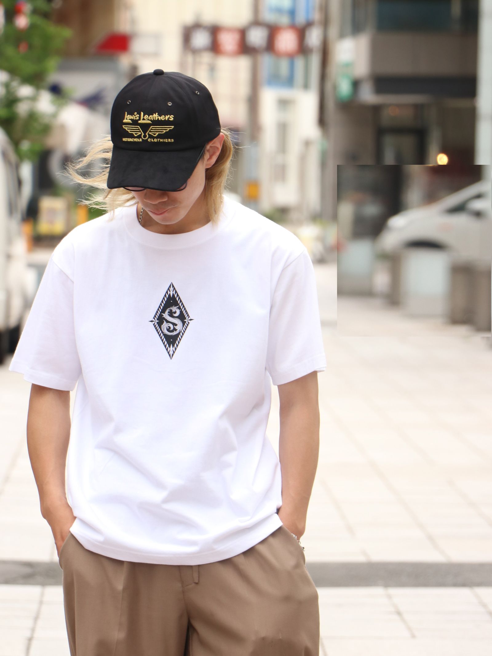 トライバル タイガーTシャツ(ホワイト) / TRIBAL TIGER TEE