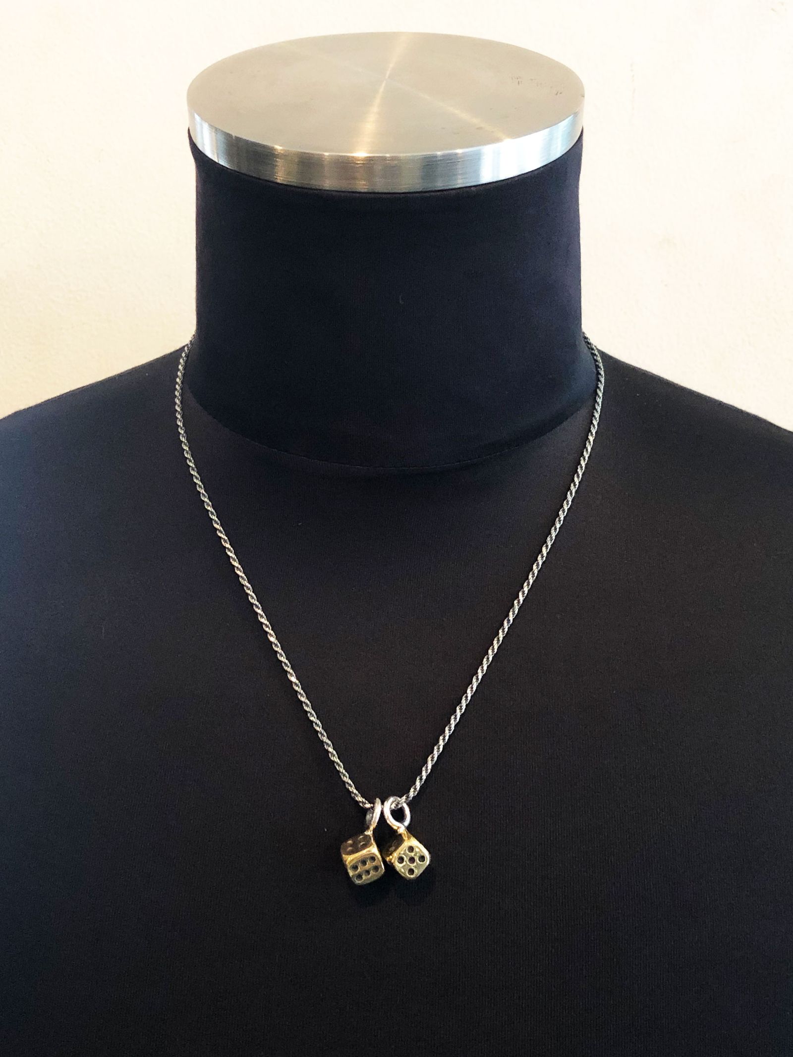 SMALL SIZE DICE NECKTOP (BRASS)