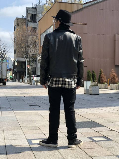 お気に入り Lewis Leathers　"サイクロン" タイトフィット