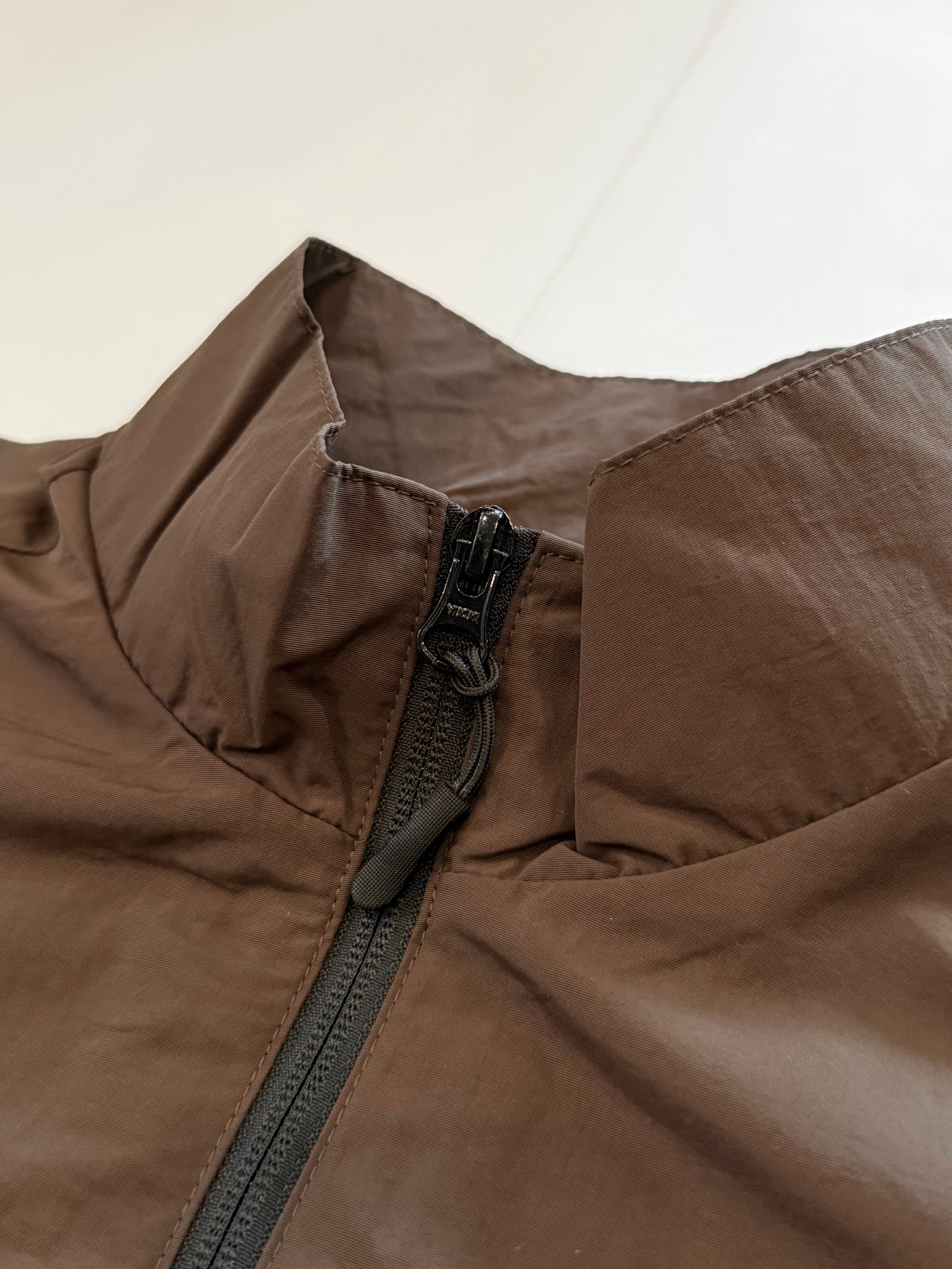 "IDATEN" NYLON ACTIVE JACKET (BROWN)