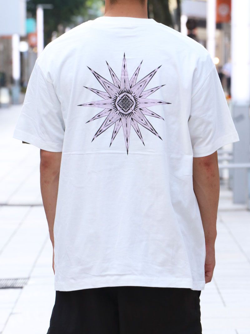 "SOLUA" EMIT ENERGY TEE (NATURAL)
