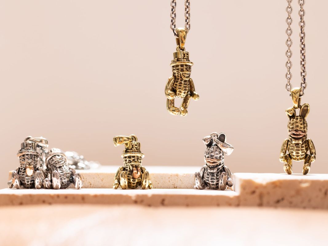 TEDDY PEANUTS (BRASS)