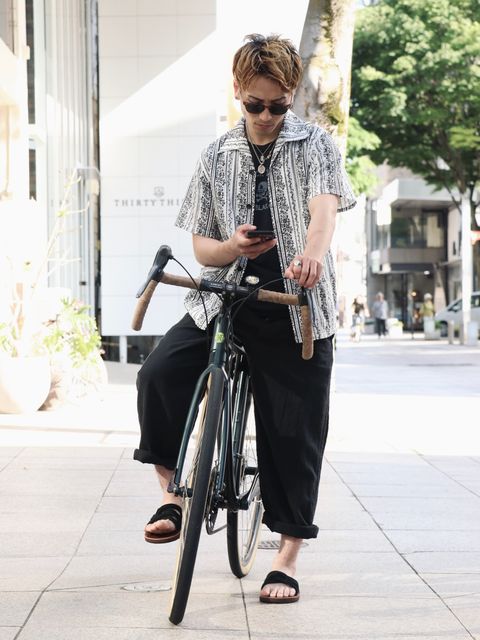初夏をアクティブにかつシックに楽しむ