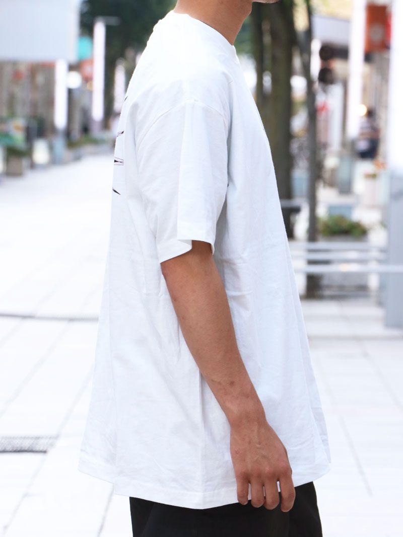 "SOLUA" EMIT ENERGY TEE (NATURAL)