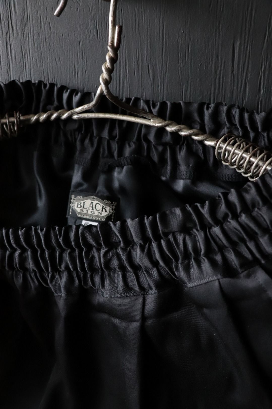 REBEL PANTS (FLASHY BLACK)