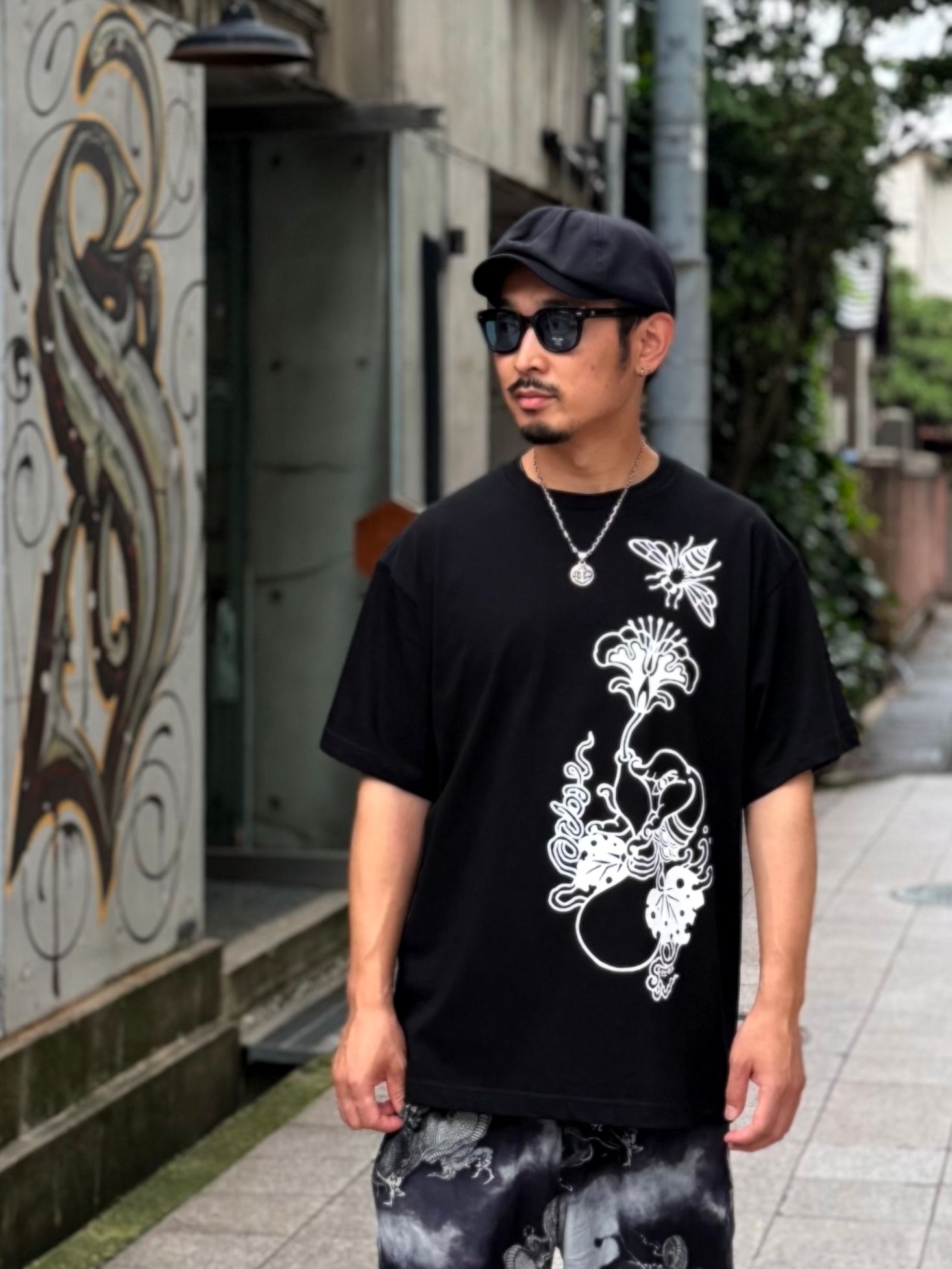 AKATSUKI "PRAY FOR NOTO" TEE (BLACK)
