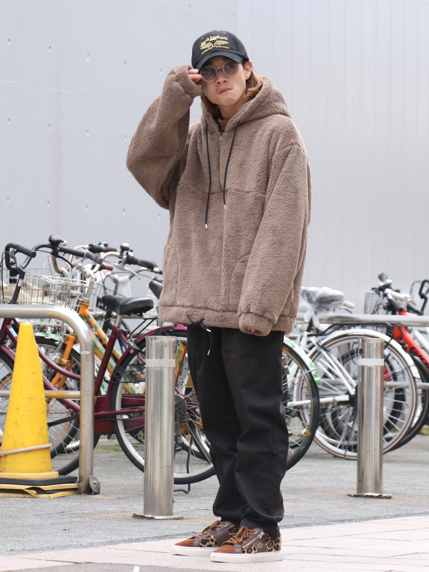 ボアフーディー (ベージュ）/ BOA HOODIE (BEIGE)