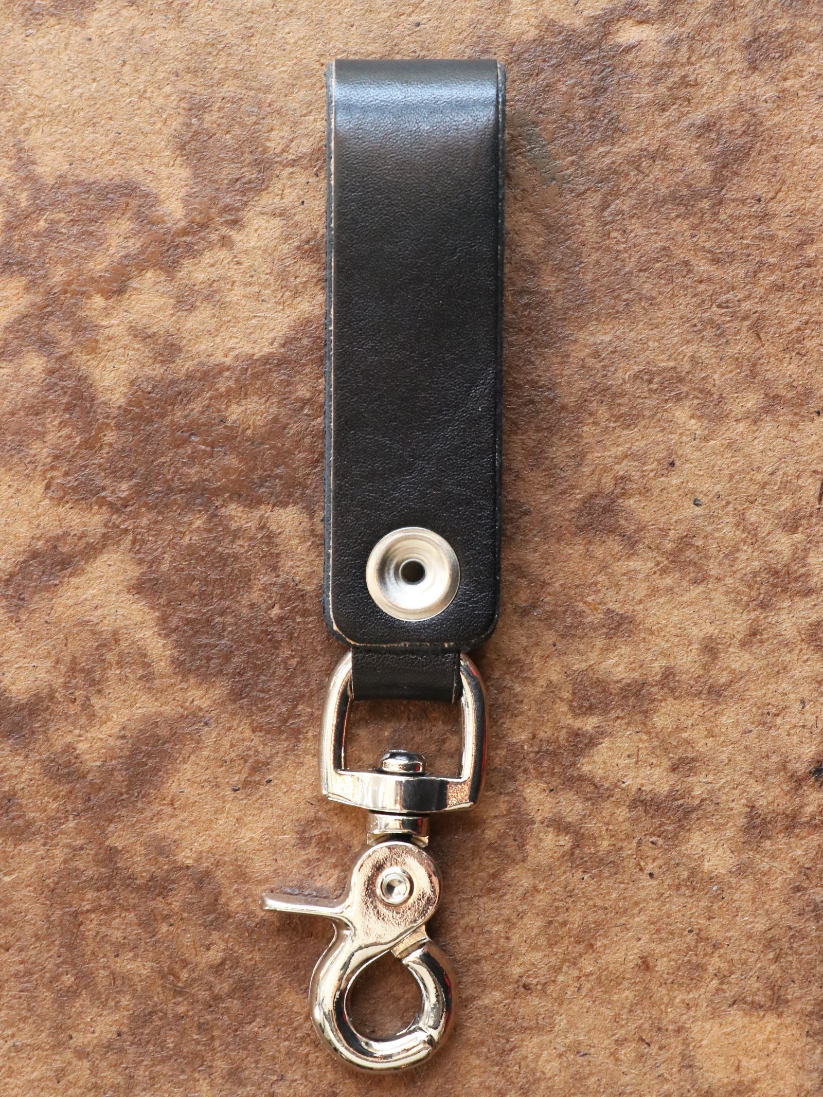 LEWIS LEATHERS BELT LOOP KEYRING MK2 "VEG-COW" (GOLD LOGO)