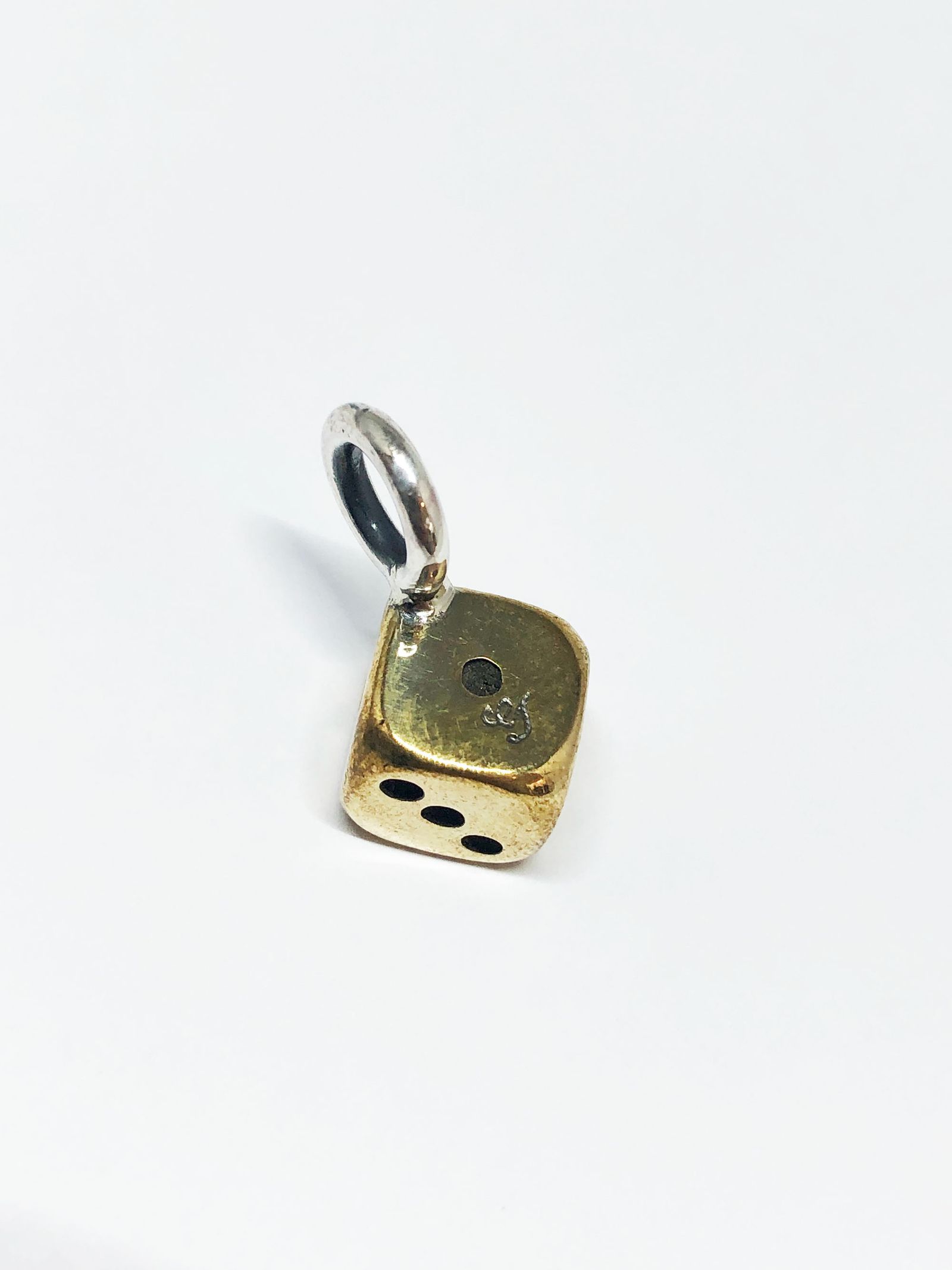 SMALL SIZE DICE NECKTOP (BRASS)