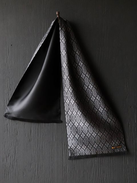 TWO FACE GANG STAR SCARF (MIDNIGHT BLACK)