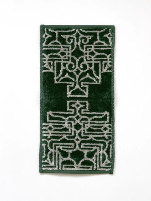 アイヌ文様の今治タオルハンカチ (チカラカラペ - ダークグリーン×サンドベージュ)