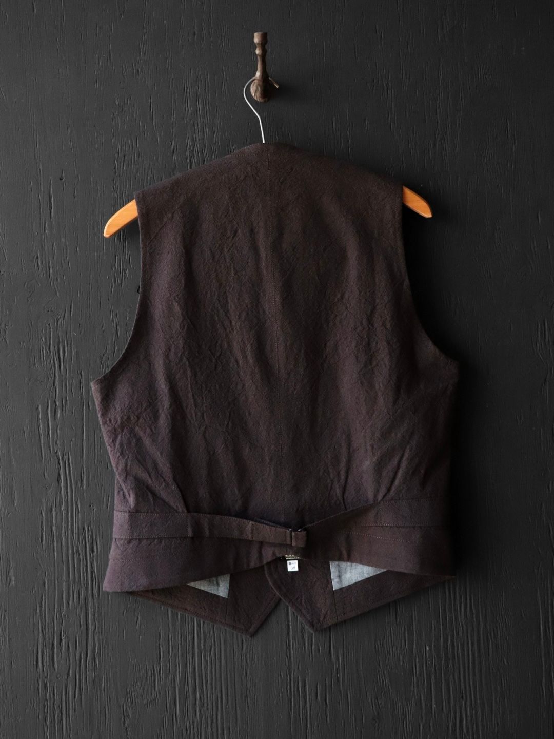 ANCIENT CLOTH WYOMING VEST (DEAD LEAF BROWN)