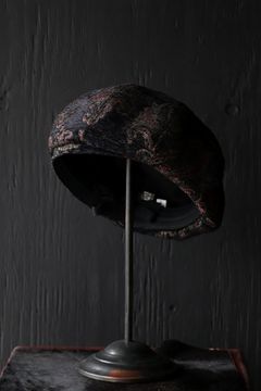 CHENILLE WEAVE BERET (SHINY CROW)