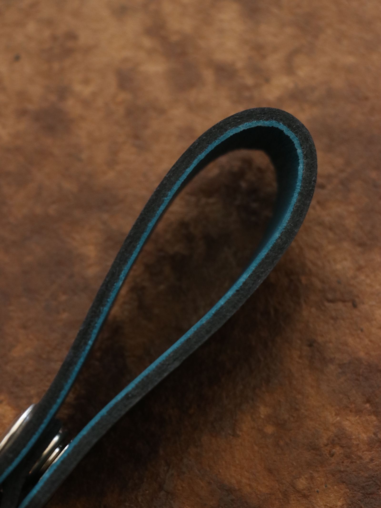 【限定発売】LEWIS LEATHERS BELT LOOP KEYRING MK2 (BLACK×VINTAGE TURQUOISE)