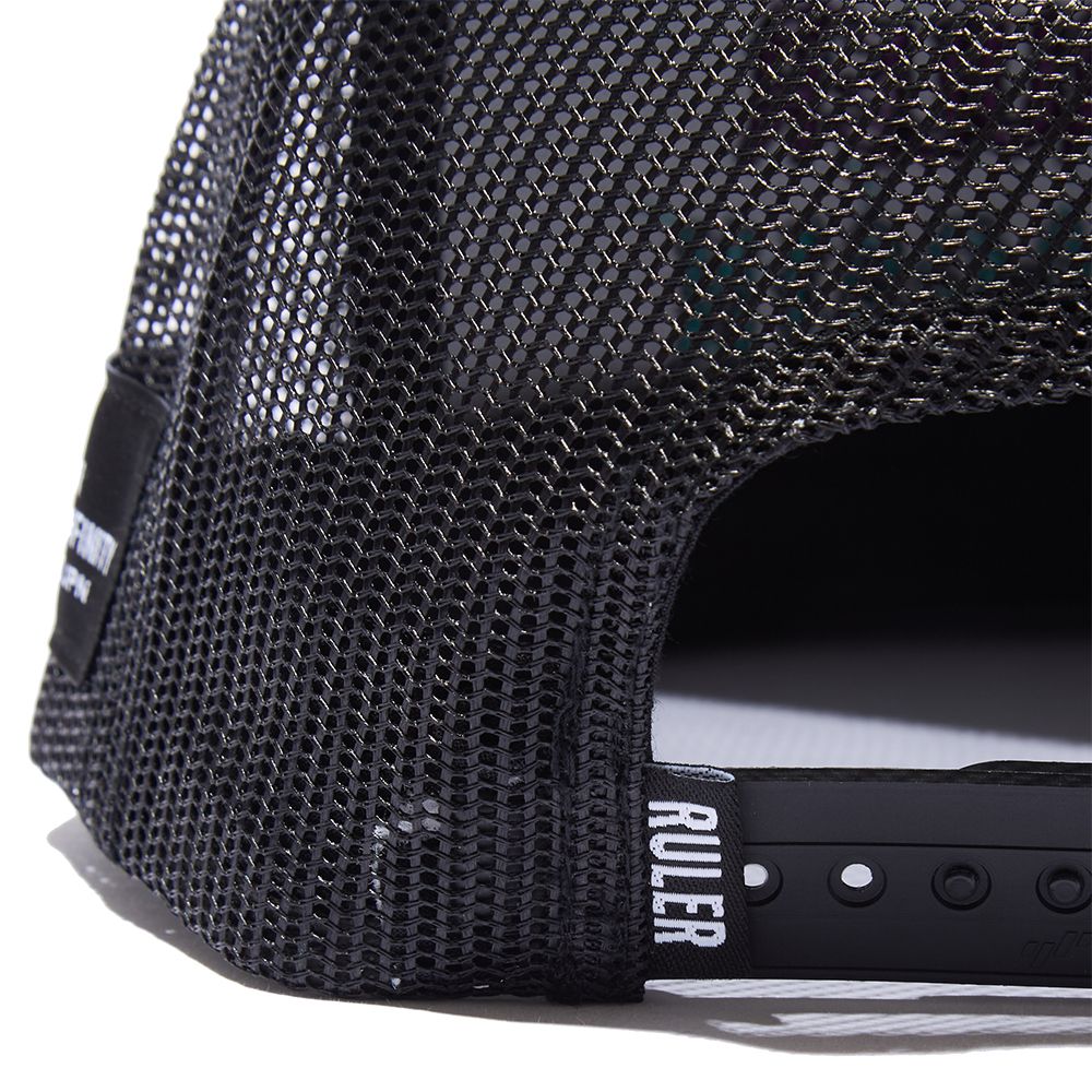 RULER ルーラー　CON MESH CAP ブラック RULER - CREEPY TRUCKER TWILL MESH CAP (BLACK, CHARCOAL) | SKANDA