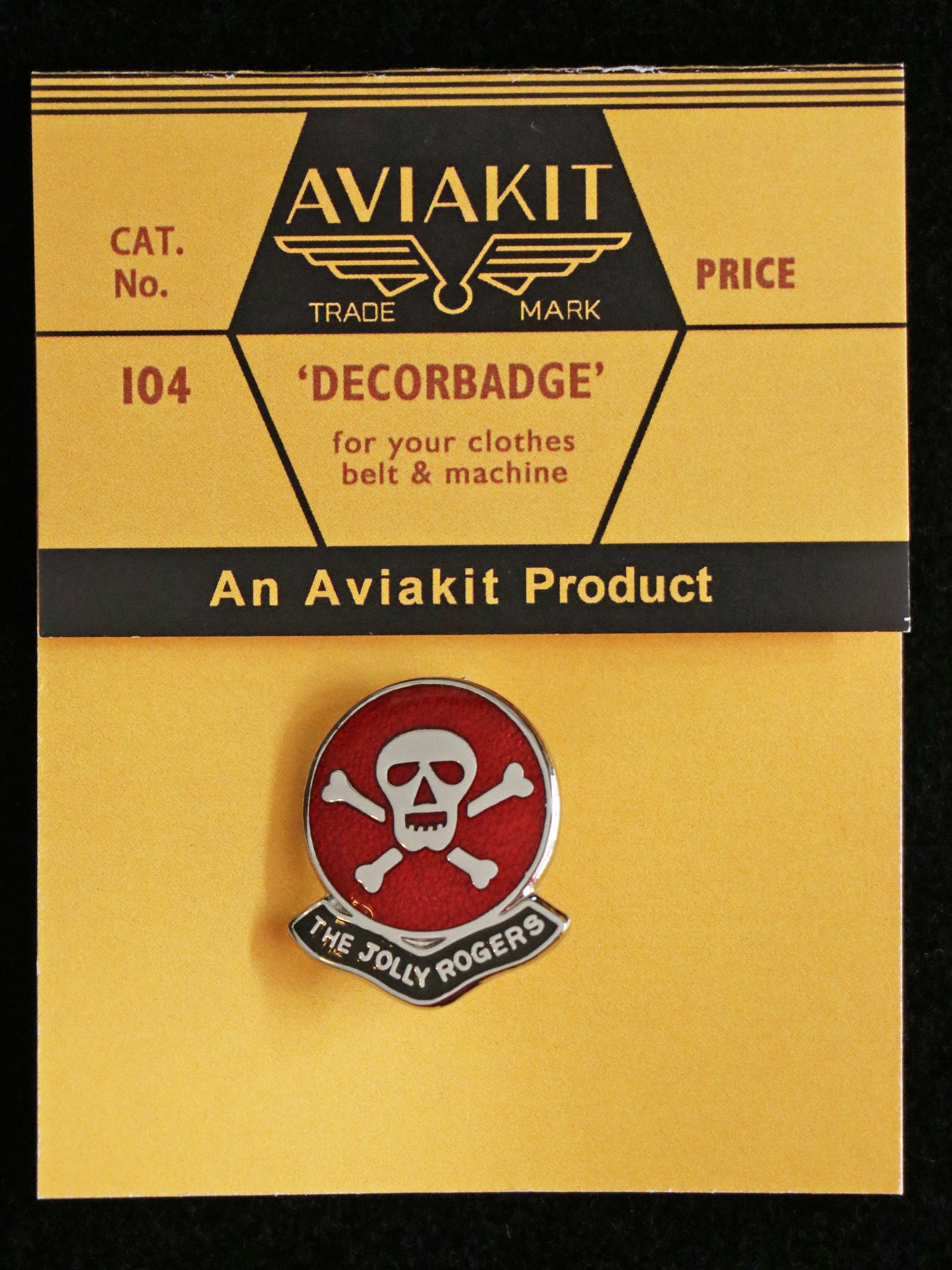 "PIRATES" BADGE