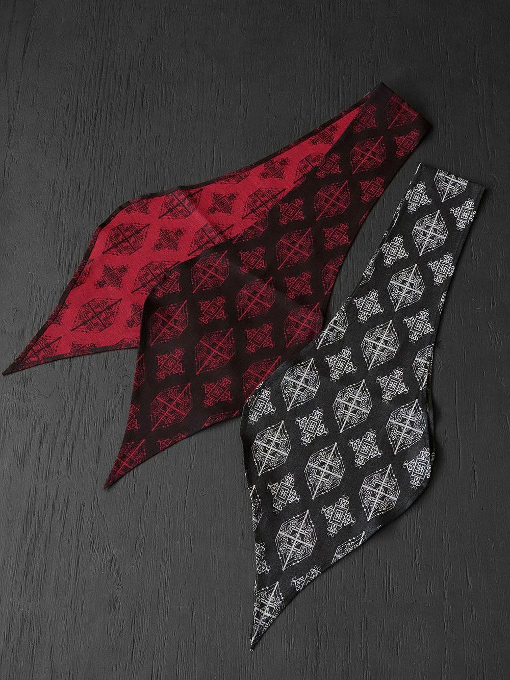 BLACK SIGN - LIGHT WEIGHT GUL JACQUARD SOLDIER SCARF (RED GUL