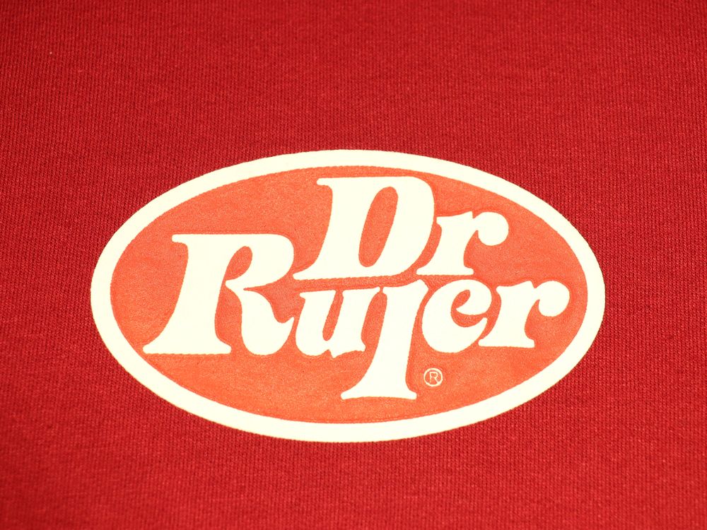 RULER..パロディーデザインに惹かれる。