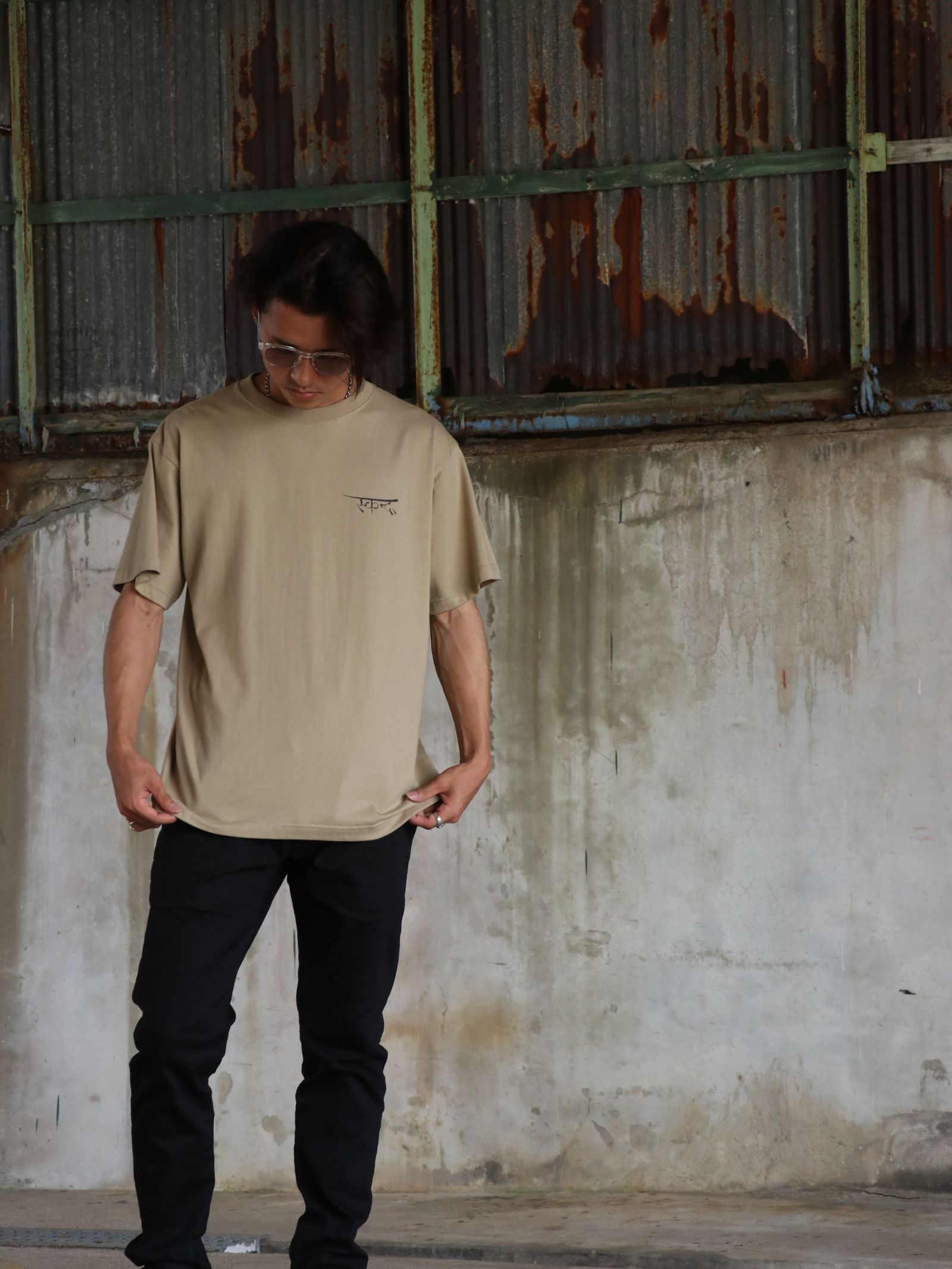 "DARK MATTER" S/S TEE / "DARK MATTER" Tシャツ (サンド)