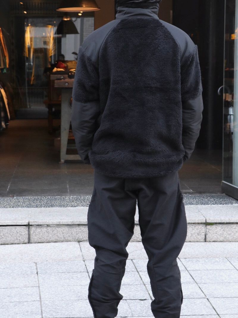BOA FREECE JACKET (BLACK WAPPEN)