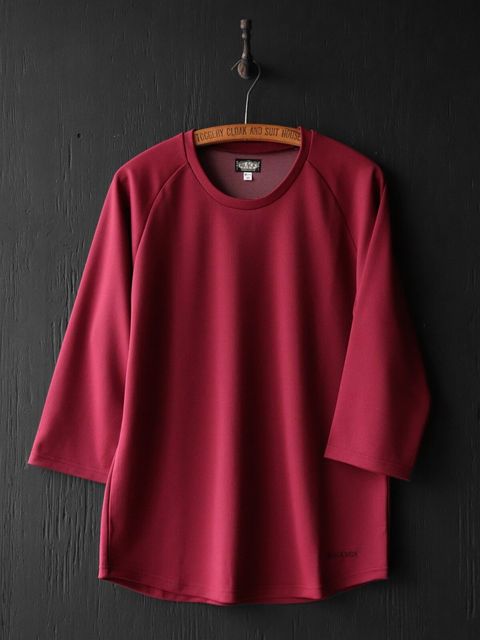 HIGH-SPEC U-NECK SPORTSWEAR (BLOOD RED)