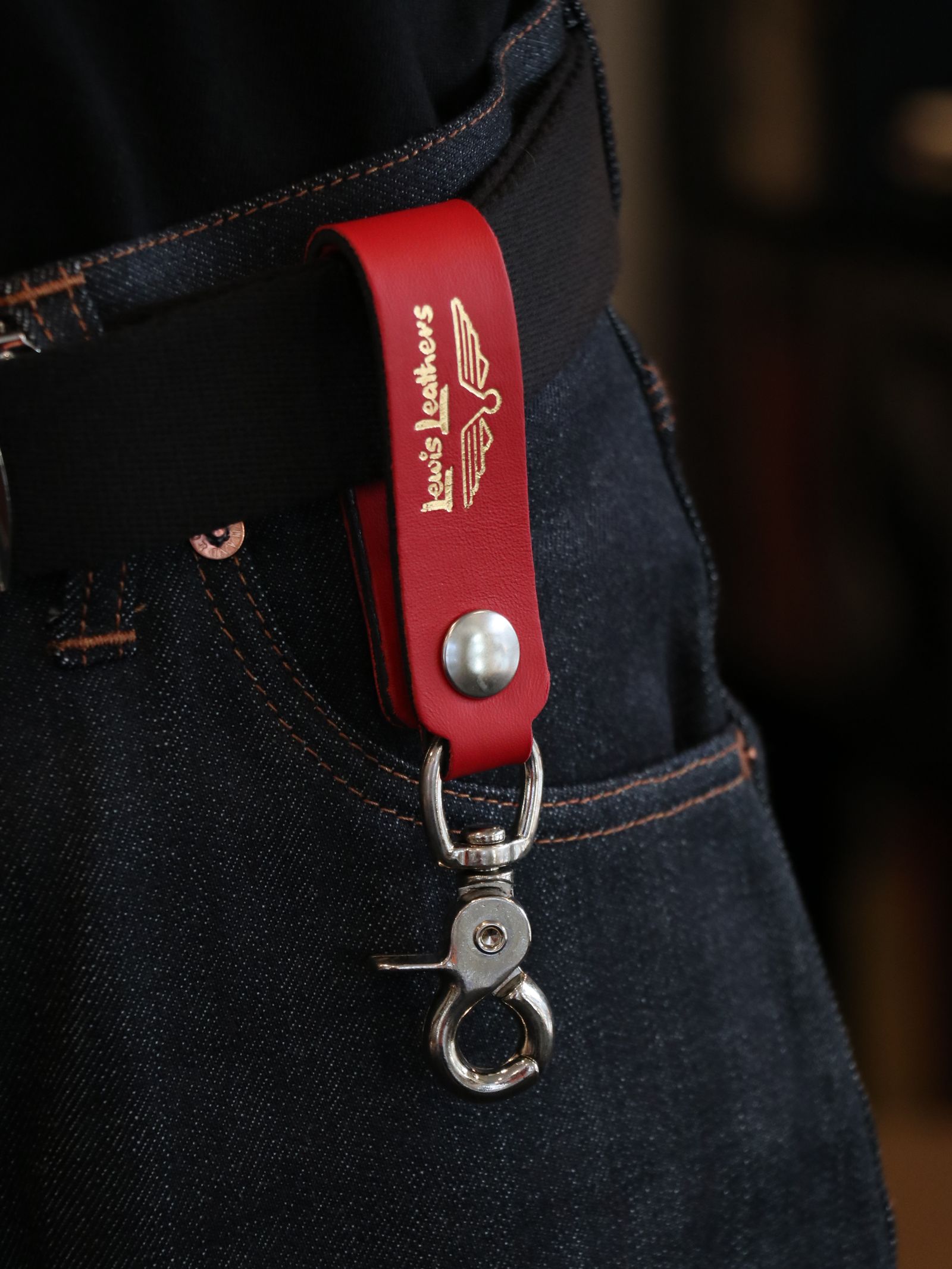 LEWIS LEATHERS BELT LOOP KEYRING Mk2 (RED)