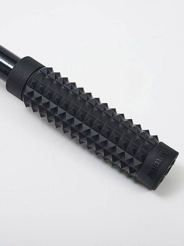 STUDS GRIP (BLACK)