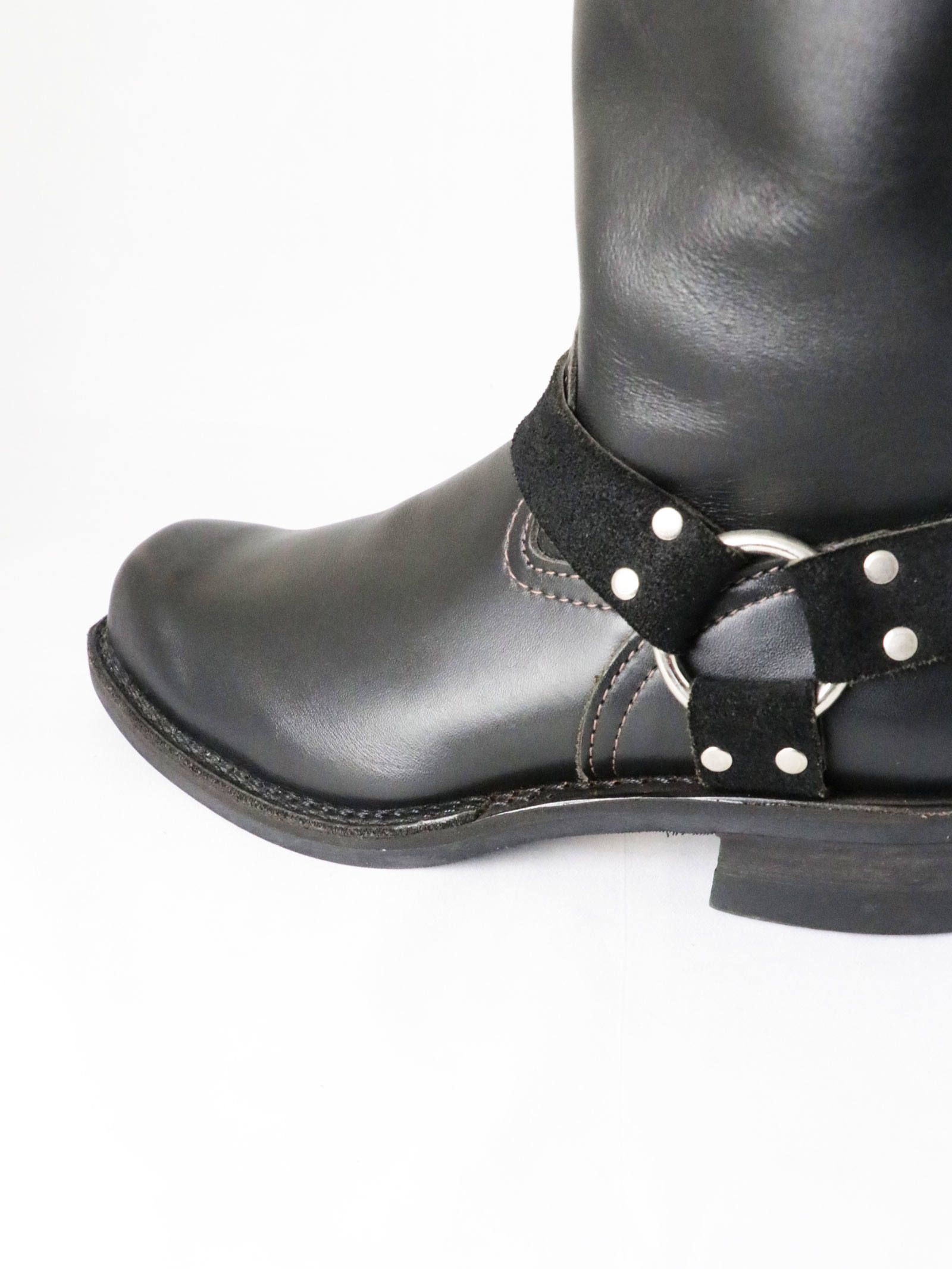 "HARNESS" (BLACK LEATHER)