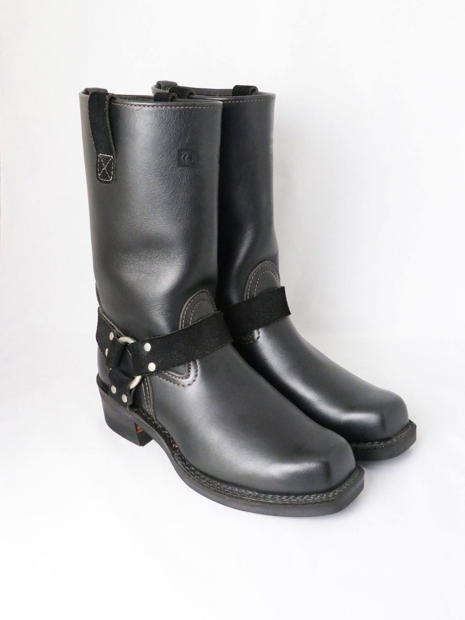 "HARNESS" (BLACK LEATHER)