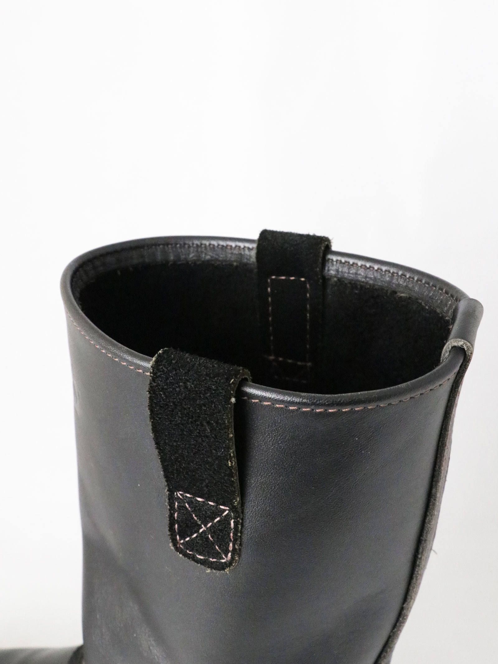 "HARNESS" (BLACK LEATHER)