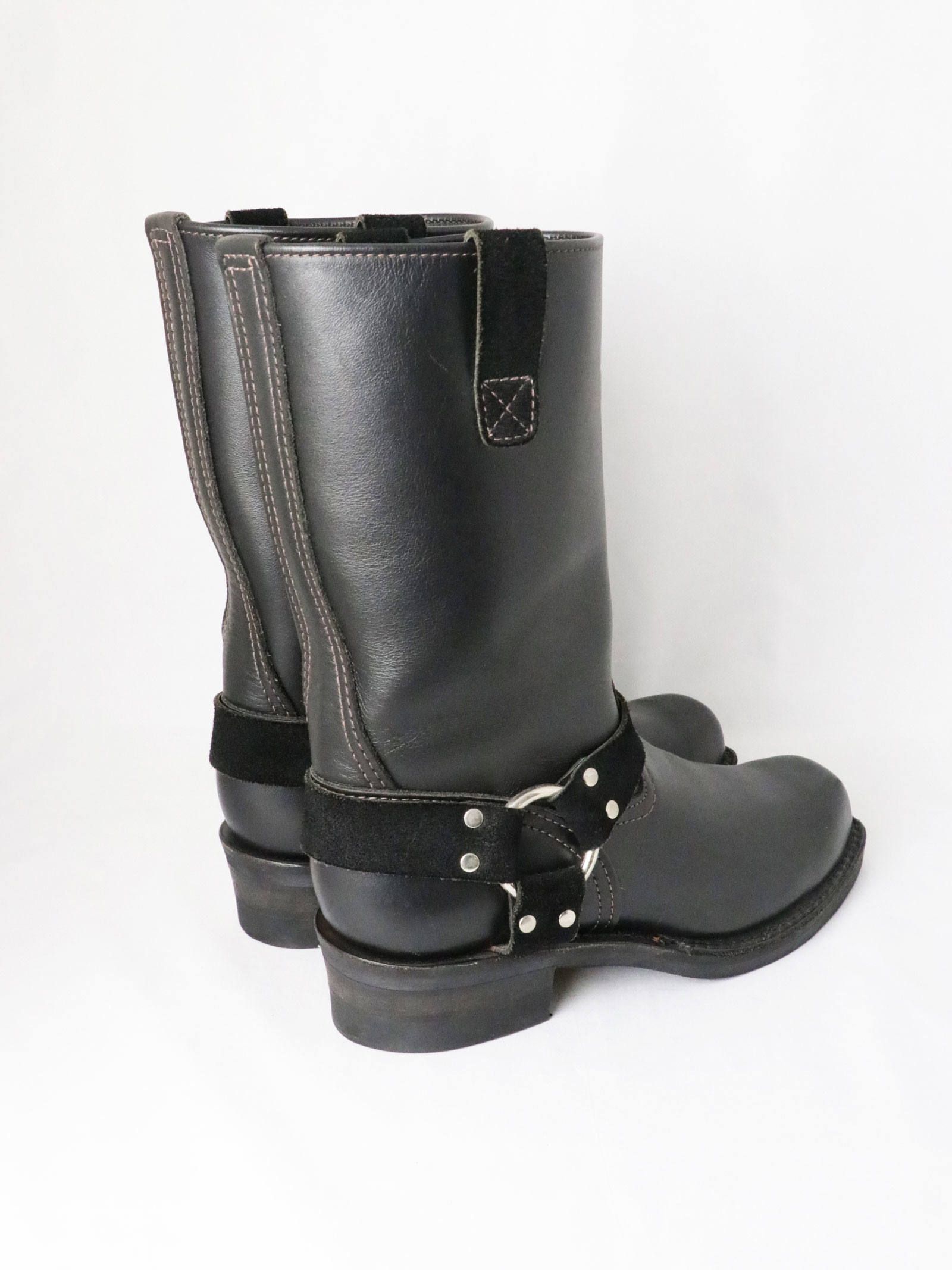 "HARNESS" (BLACK LEATHER)
