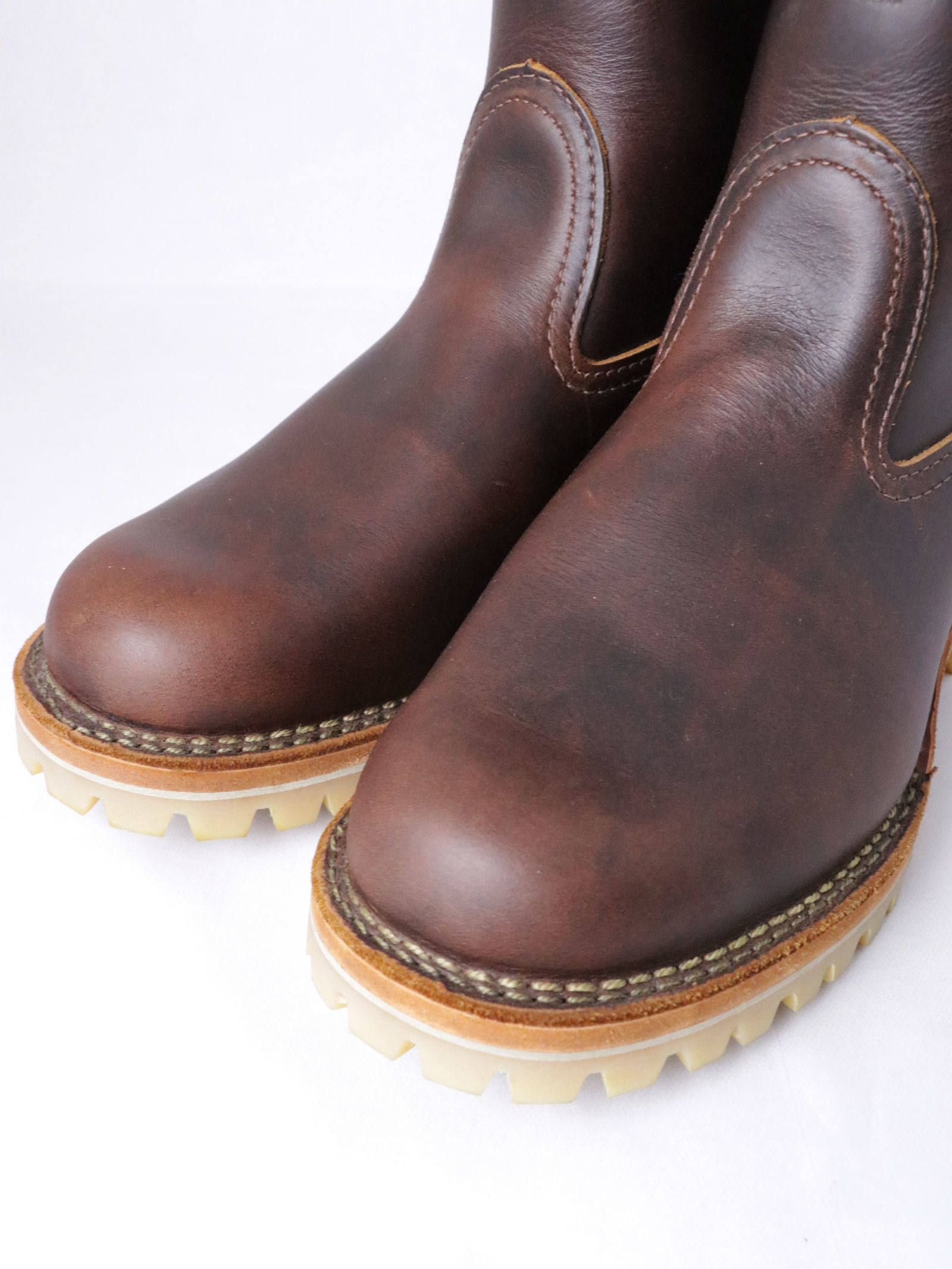 "MORRISON" (BROWN)