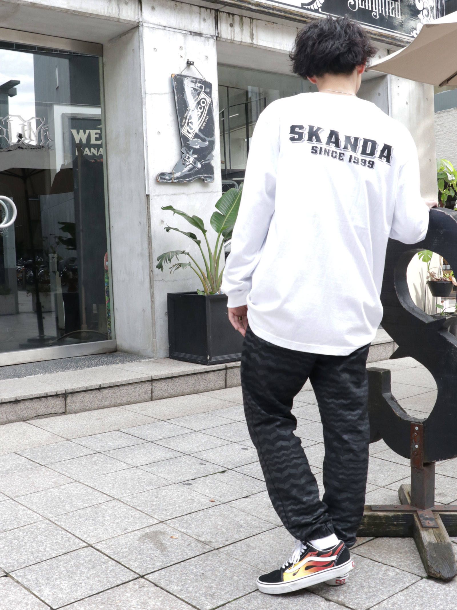 ロングスリーブTシャツ "SKANDA" (ホワイト) / LONG SLEEVE T-SHIRTS (WHITE)