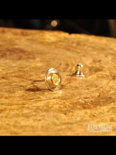 イアリング "ロゴ x メタル" (18Kゴールド x 925シルバー) / EARRING "LOGO x METAL" (GOLD18K x SILVE925)