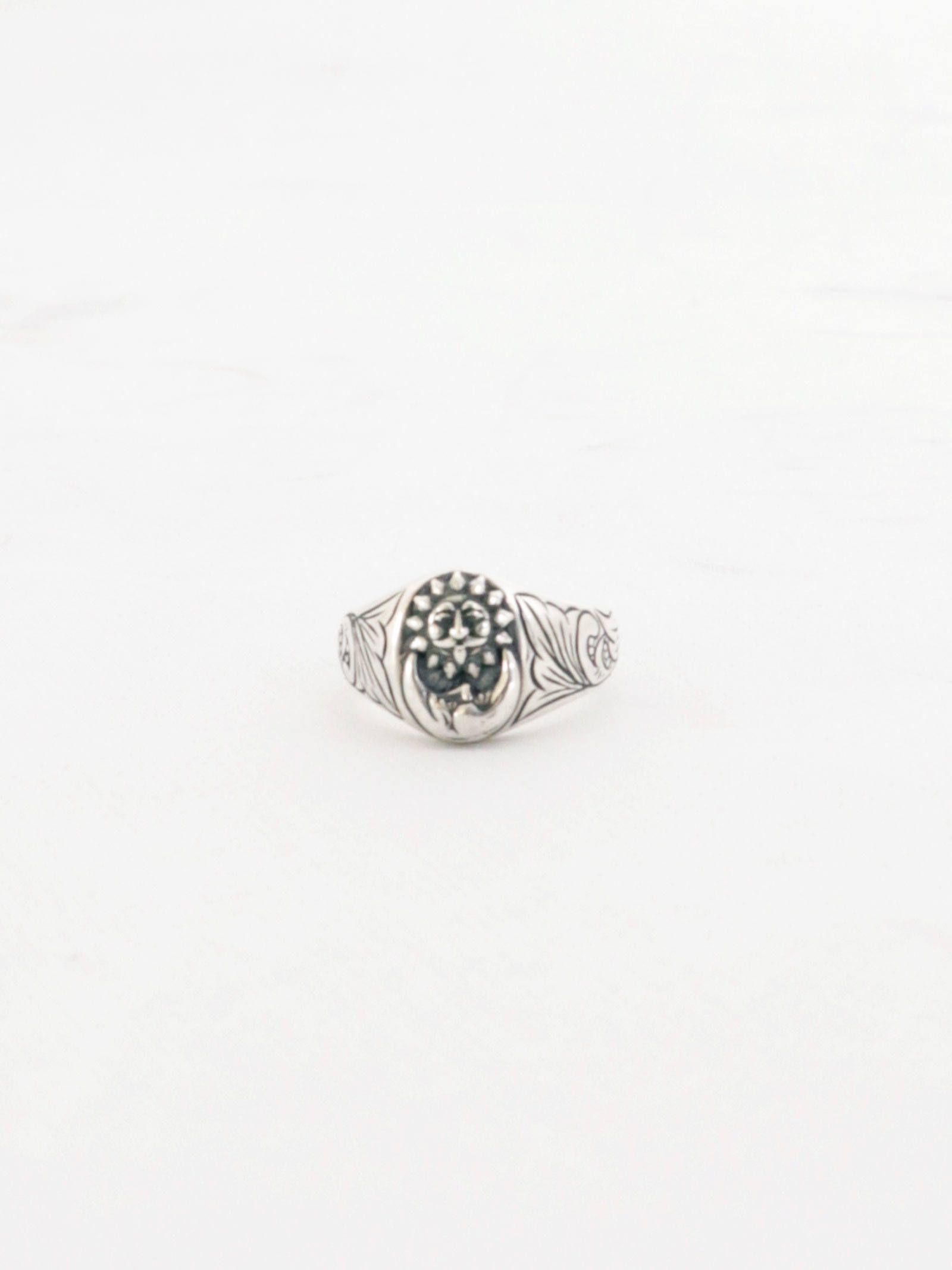 MOON & SUN OVAL ENGRAVING RING (SILVER925)