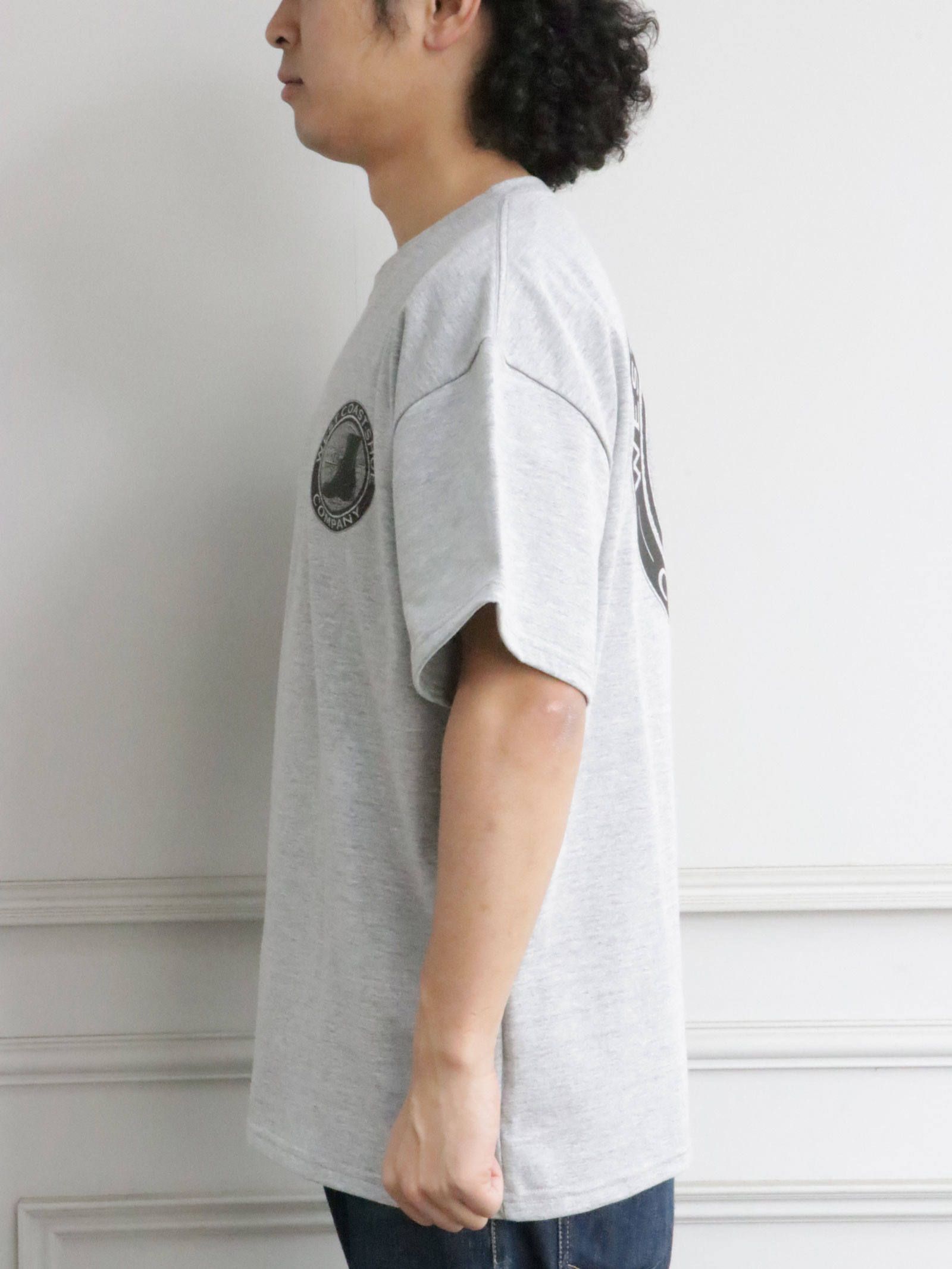 FAMOUS HIKER SHOE S/S-TEE (GRAY)