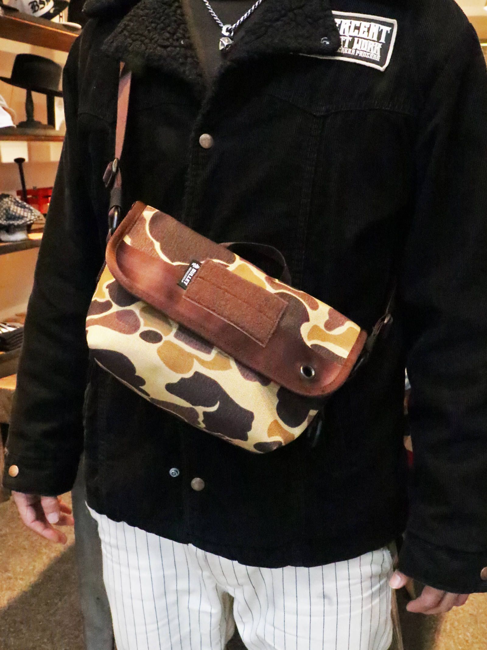 KID’S MESSENGER BAG (CAMO)
