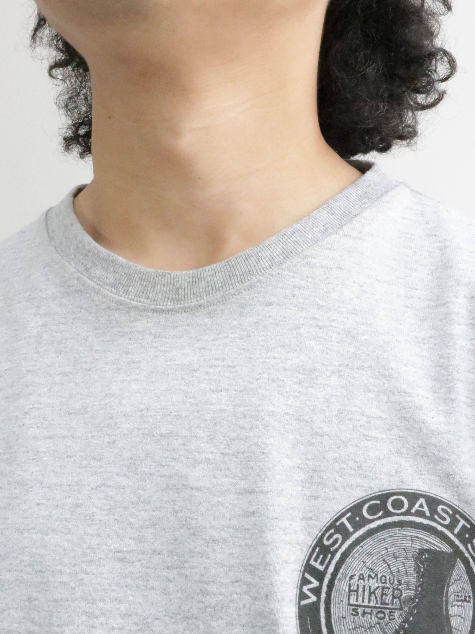 FAMOUS HIKER SHOE S/S-TEE (GRAY)