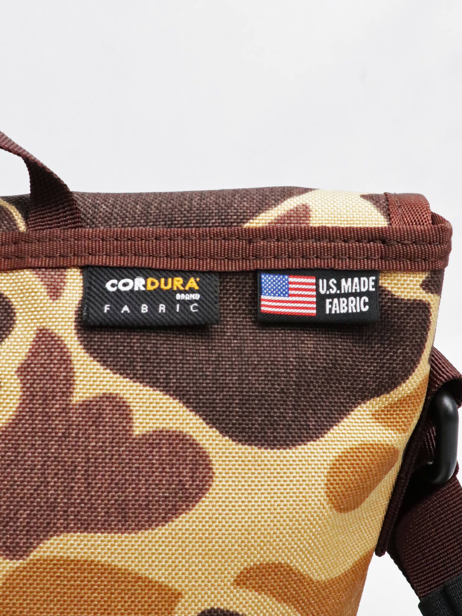 KID’S MESSENGER BAG (CAMO)