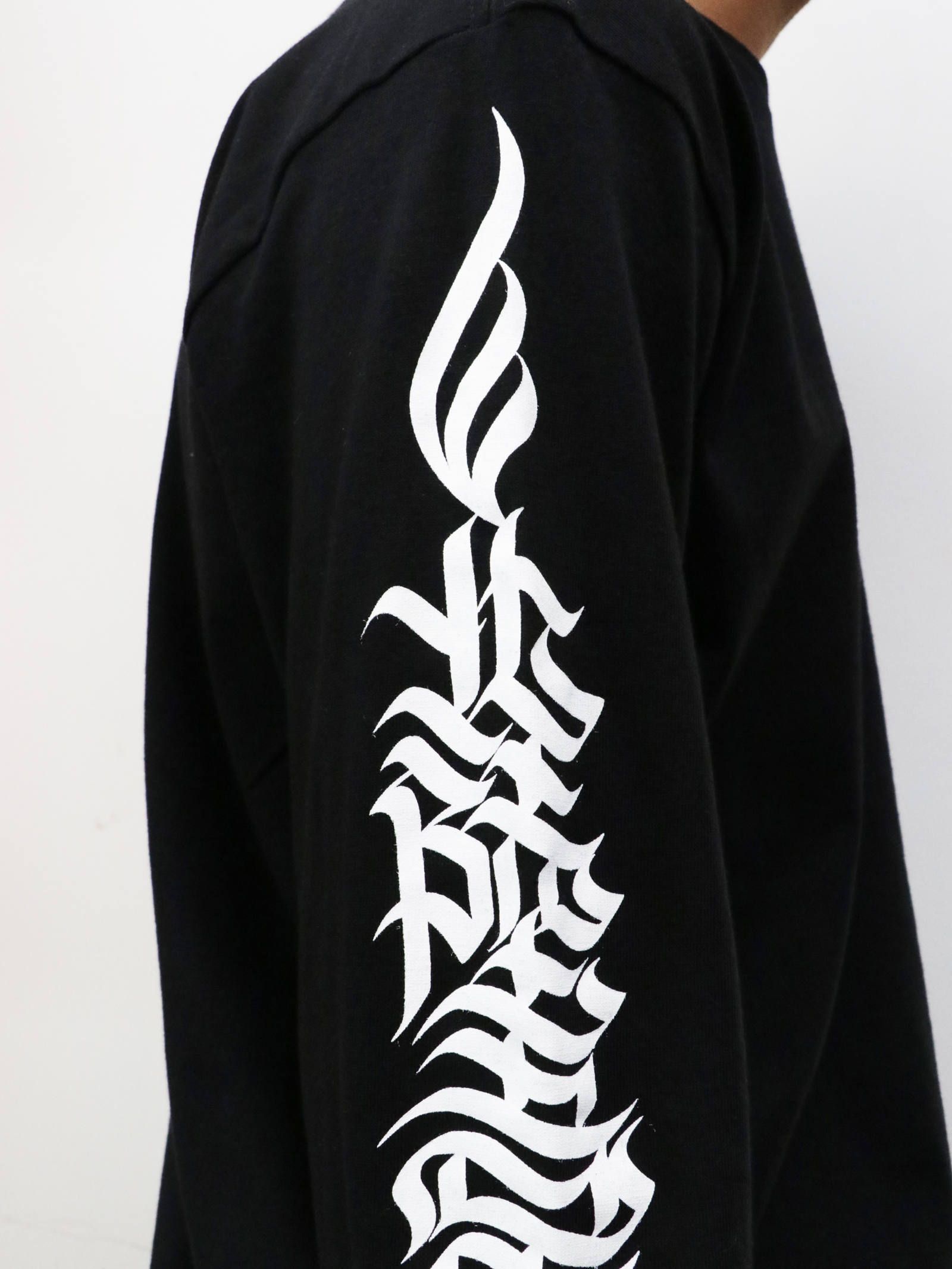 北陸韋駄天オリジナルロングスリーブTシャツ (ブラック) / 北陸韋駄天ORIGNAL L/S TEE (BLACK) モデル 身長170cm、体重56kg 着用 L