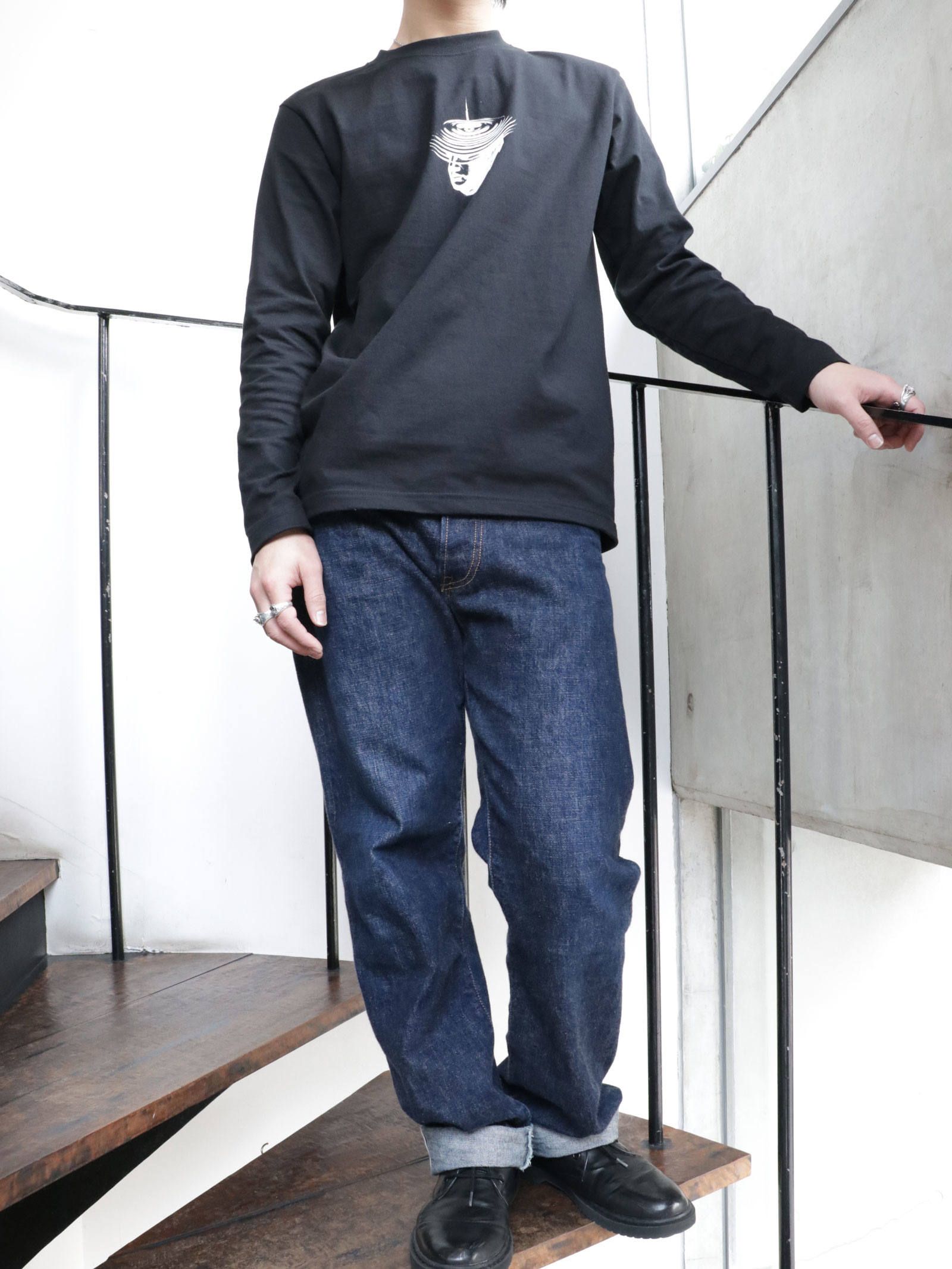 リップルロングスリーブTEE (ブラック) / RIPPLE L/S-TEE (BLACK) モデル 身長170cm、体重56kg 着用 M