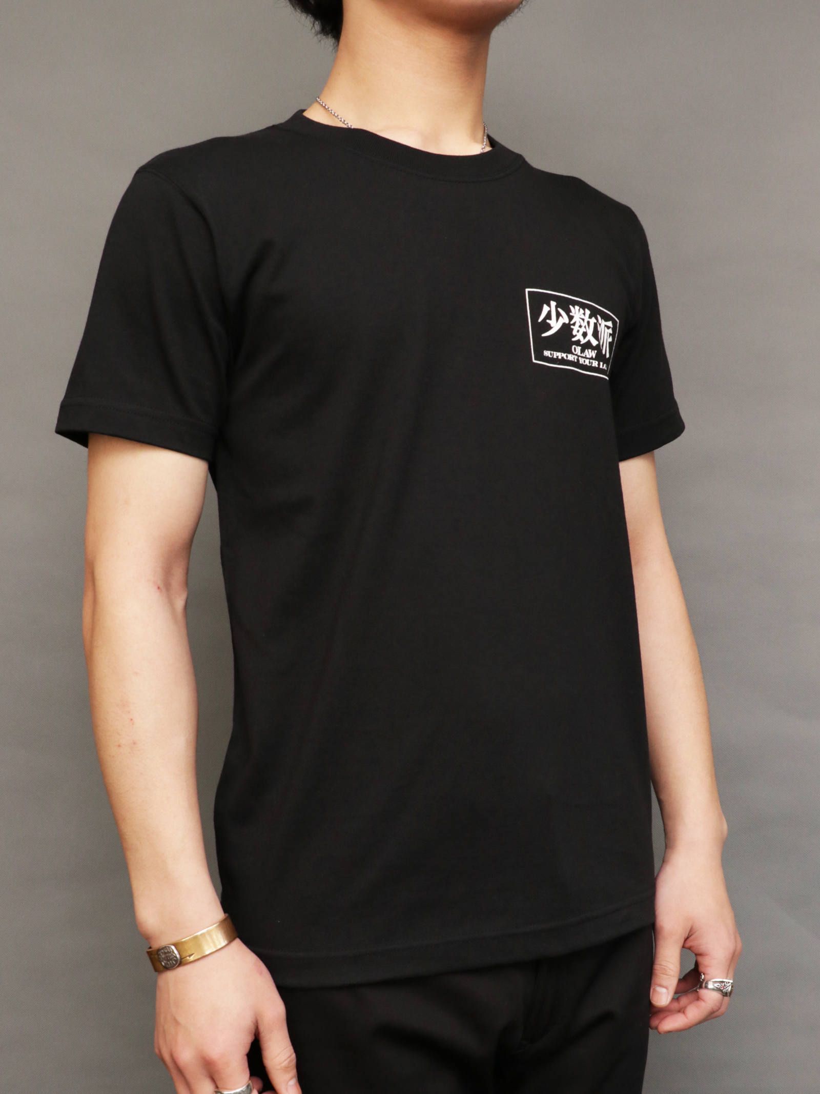 オリジナルTシャツ (少数派)(ブラック) / ORIGINAL TEE (BLACK) モデル 身長170cm、体重56kg 着用 S