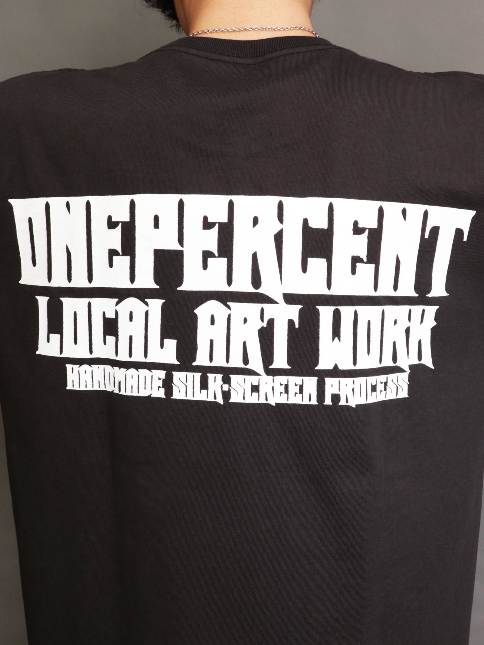 オリジナルTシャツ (批判的思考)(ブラック) / ORIGINAL TEE (BLACK)  モデル 身長170cm、体重56kg 着用 L
