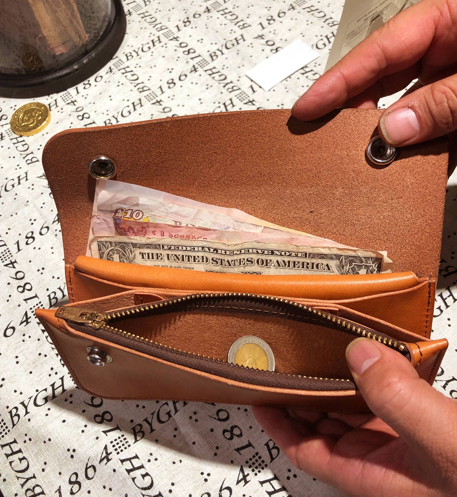 LITTLE VILLAGE & CO. - TRUCKERS' WALLET 