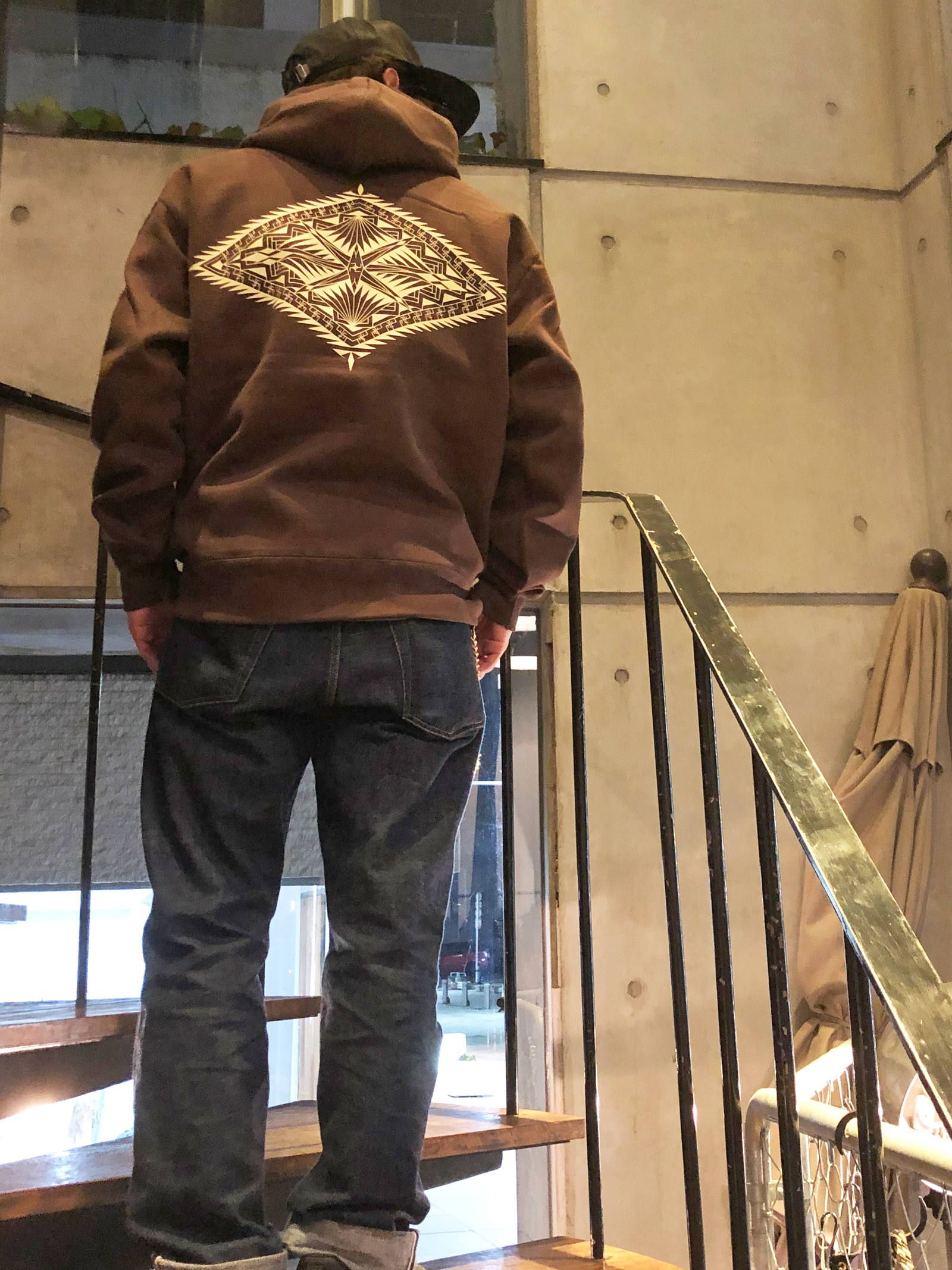 オリジナルヘビーオンスプルオーバー (ブラウン) / ORIGNAL HEAVY OZ PULLOVER (BROWN)