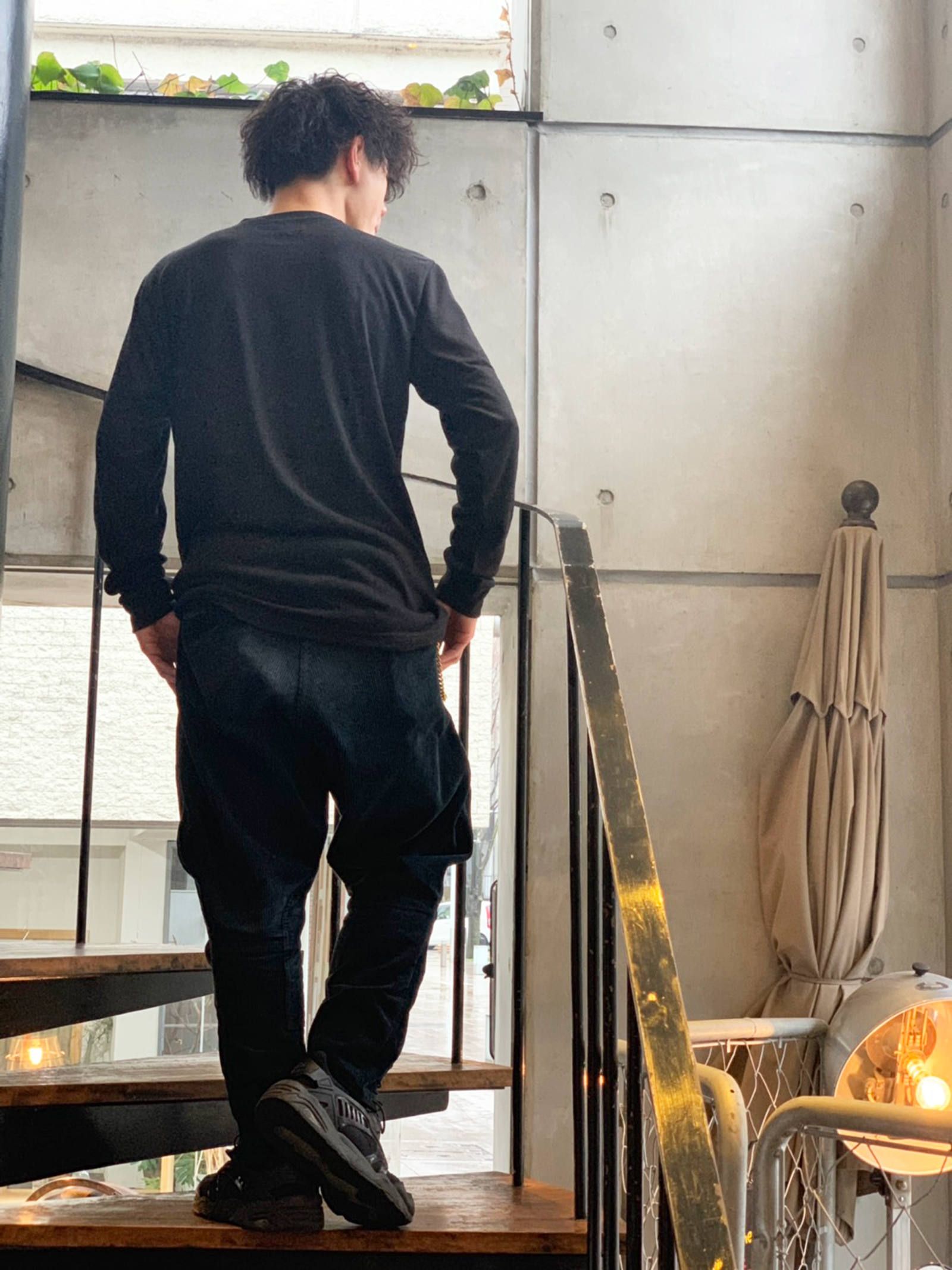 クルーネックニット (ブラック) / CREW NECK KNIT (BLACK)