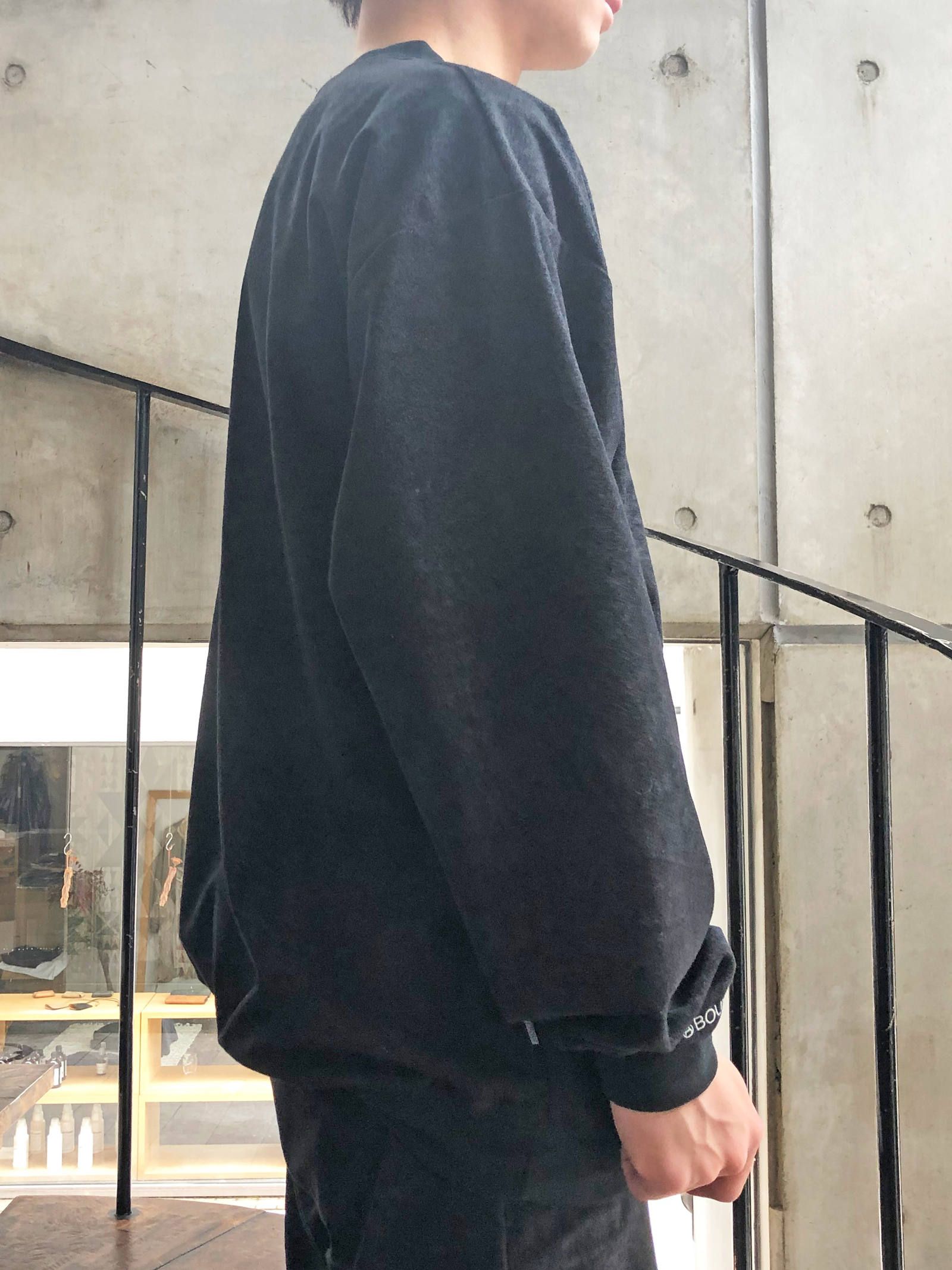 ベロアタイプクルーネック (ブラック) / VELOR TYPE CREW NECK (BLACK)